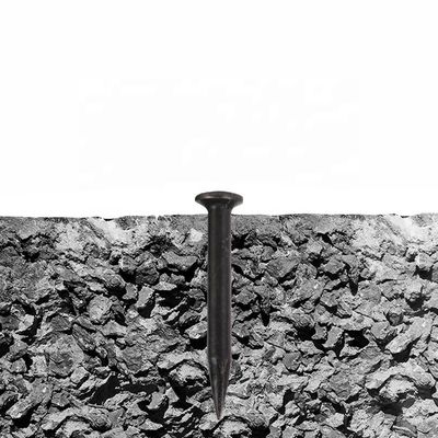 3.0mm Schankdurchmesser Superdurchdringende schwarze Beton-Pin Nägel für harten Beton